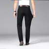 Jeans da uomo Summer Thin Straight Black Youth Casual Pants 2023 Business