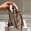 Tasarımcı Kadın Moda Tuval Tote Çanta Bayanlar Lüks El çantası Günlük Seyahat Alışveriş Düzenli Küçük Çapraz Vücut Çanta Çanta Vintage 3 Renk Yüksek kaliteli cüzdan