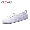 Robe chaussures CXJYWMJL véritable cuir baskets décontractées pour femmes plus taille printemps été skate dames vulcanisé petit blanc 230728