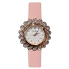 Montres-bracelets de haute qualité mode femmes montres Quartz grande pierre montre-bracelet pour dames étanche montre avec strass
