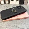 Случай мобильного телефона модель дизайнера Phonecase для iPhone 14 13 12 11 Pro ProMax Бренд кожаные чехлы мобильные телефоны P Luxury Pu Shell Ultra Cover 2304172PE Z230728