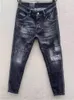 Mäns jeans mode high street hål spray målade trendiga motobiker casual denim tygbyxor c017