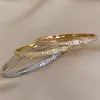 Bangle Fashion Glitter Rhinestone Armband för kvinnor smala rostfritt stål armband kristall ram matchande stapelbara smycken