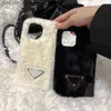 Mobiele telefoonhoesjes Ontwerper Pluizig telefoonhoesje Luxe iPhone-telefoonhoesjes Zwart Fuzzy Telefoonhoesjes Dames Wintertelefoonhoesje voor iPhone 13Promax 13 12 11 Z230728