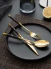 Учетный набор посудов Европейский творческий подход набор для столовых приборов роскошный костюм с тремя предметами.