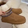 Designer Womens Boots Australia Classic Ultra Mini Platform Snow Boot Tasman Booties Kvinnor Vinter Varma ullskor utomhus Tazz Suede Shearling Platforms Slipper