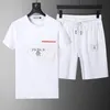 Trapstar Mens T Shirt Londra Takım Göğüs Havlu Nakış ve Şort Yüksek Kaliteli Sıradan Sokak İngiliz Moda Marka Takım Tasarımcı 1132ess