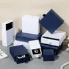 Boîtes à bijoux en gros 100 pcs/lot papier personnalisé boîte à bijoux cadeau emballage boîte imprimé boucle d'oreille collier bracelet boîte 230727