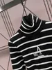 23FW Women Sweaters Knits Designer Tops med randigt brevmönster High End Luxury Brand Runway Female Crop Tops Turtle Neck Long Sleeve Shirt Elasticity Outwear