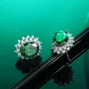 Vintage S925 Sterling Silver Emerald Artificial High Carbon Diamond Stud Earrings Women's Noble Fashion Ear smycken grossist