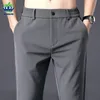 Pantaloni da uomo Estate Casual Sottile Business Stretch Slim Fit Elastico in vita Jogger Coreano Classico Blu Nero Grigio Pantaloni di marca Uomo 230729
