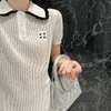 Abito di media lunghezza in maglia di lino con collo di loto da donna estivo, tessuto a maglia traspirante non palla, versione casual slim fit, moda quotidiana.