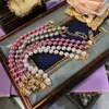 Kedjor vintage modeatmosfär med avslappnad ljus lyxig dam skönhet glidpärla magnet halsband för kvinnor