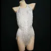 Roupa de palco Bodysuit com strass branco com borla feminino Sexy Club Outfit Traje de dança com franjas Show de peça única Cantor LeotardStag219c