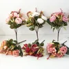 Dekorativa blommor Silksimulering Golden Rose Bouquet Restaurant Decor Artificial Flower Pink Roses Green Plant Wedding Decoration Floral