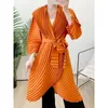 Damen Wollmischungen DUOSHA Verkauft Farbe Plissee Trenchcoat Frauen Offener Stich Verband Unregelmäßige Midi-Länge Herbst Mode Dame Eleganter Mantel 1245454 230728