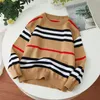 Chłopcy Stripe Cashmere Knift Pullover Kids Długie rękawy projektant Sweter Preppy Style Children Seltice Selk A76982588