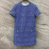 23 Summer Women Designer Dress Tweed T-shirt in lana ricamata Abiti Ragazze Milan Runway Jersey Canotta A-line Mini abito manica corta Camicie firmate di fascia alta