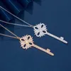 Designermärke TIFFAYS Key Necklace Gold Full Diamond Snowflake Pendant Simple and Luxury Style tröja kedja