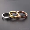 Anelli di banda Bellissimi bagues Femme Love Ring Party Silver Pulloted Pure Color Designer per le donne MultiSize Populari impegni punk in metallo Ring Fash