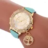 腕時計の女性の腕時計ファッションの女性のクォーツブレスレットモントの豪華な時計