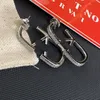 Sier Charm Love 선물 편지 귀걸이 디자이너 브랜드 보석 고품질 스테인레스 스틸 비 페이드 선물