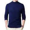 Men s tröjor tröja varm halvturtleneck fast färg pullover mode förtjockande medelålders långärmad topp pullover 230728