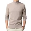 Men s tröjor tröja varm halvturtleneck fast färg pullover mode förtjockande medelålders långärmad topp pullover 230728