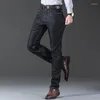 Jeans da uomo 2023 Inverno Nero/Blu Caldo Spesso Slim-fit Business Fashion Casual Pantaloni in denim Fleece Stretch Brand