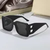 50% de réduction en gros de la même famille de la famille B à la mode des grandes lunettes de soleil pour femmes PC Square INS GLASSES