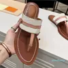 2023-New Spring and Summer Ladies Flat Sandal Temperament Classic Fashion Net Red Star Recommended Versatile Dress Clip on Sandals Famous Designer Women