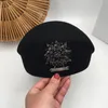 sboy Hats version coréenne japonaise de l'automne et de l'hiver laine noire béret peintre chapeau perle brillant diamant dame hôtesse de l'air femme 230729