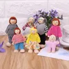 Tools Workshop 7pcs / set Happy House Family Dolls Figure in legno Personaggi vestiti Ragazze per bambini Bambini adorabili che fingono giocattoli 230729