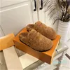 2023 Women Designer Winterbreak Flat Slippers Comfort Boots Mule Shearling Covered Footbed and Treaded Gummi Outrole Wool Slippers Sneakers