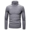 Men s tröjor Autumn and Winter Turtleneck tröja manlig koreansk version avslappnad alla matchar stickad bottentröja 230728