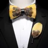Cravatte Ricnais Natural Men's Brid Piuma Papillon Squisito Papillon fatto a mano Spilla Pin Confezione regalo per uomo Accessori per feste di nozze 230728