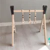 Nordic Style Baby Gym Play Nursery Zintuiglijke Ring-pull Speelgoed Houten Frame Babykamer Peuter Kledingrek Cadeau Kinderkamer Decor C1003275j