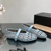 Womens Trainers Flat Dress Designer Luxury Women Round Toe Rhinestone Boat Shoes Leather Riveted Buckle Mary Jane Shoes Bekväm ballet