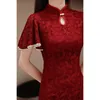 Abbigliamento etnico Rosso Cheongsam Donne cinesi Pizzo Qipao Lungo Quipao Asia Tradizionale Clostume Abiti da sera per la festa nuziale