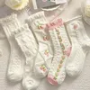 Femmes chaussettes 5 paires mignon volants bord robe Lolita été doux fille coton blanc mi-long respirant accessoires