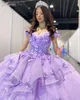 Lila quinceanera klänning 2024 glitter gnistrande off-shoulder quince boll klänning korsett söt 16 födelsedagsfest prom gala vestidos de 15 anos charro mexikanska 3d blommor blå