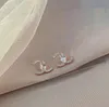 Pendientes de estilo Vintage con diamantes de imitación de cristal para mujer, joyería de marca con doble letra