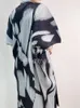 Trench da donna lunghi e giacche da donna Cappotto Miyake Pieghettato Fashion Design High Street Allentato Large Szie Summer Print Tide