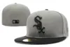 2024 NOUVEAU Designer Lettre de mode Classique Ajusté Couleur Plat Peak Pleine Taille Casquettes Fermées Baseball Sports Chapeaux Ajustés En Taille 7- Taille 8 Snapback L3