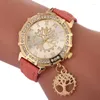 腕時計の女性の腕時計ファッションの女性のクォーツブレスレットモントの豪華な時計