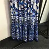 Designer Womens Roupas Vestidos de Verão para Mulheres Azul Impresso Saia Longa Celadon Vintage Floral Impresso Halter Sem Mangas Design Designers Vestido 55