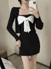 Robes décontractées Real S 2023 Summer Style Ladies 'Temperament Fashion Fried Street Knitted Suspender Dress