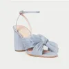 Sandaler Kvinna sommarkvinnor S Buckle Strap Bow Tie High Heeled Shoes