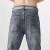 Jeans masculino verão na altura do tornozelo para roupas masculinas lavadas calças jeans envelhecidas enroladas simples roupas casuais modernas calças com furos