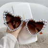 Sunglasses Fashion Retro Heart-Shaped Pearl Frame UV400 Women Cat Eye Pink Eyewear Trending Beach Shades Party Sun Glasses